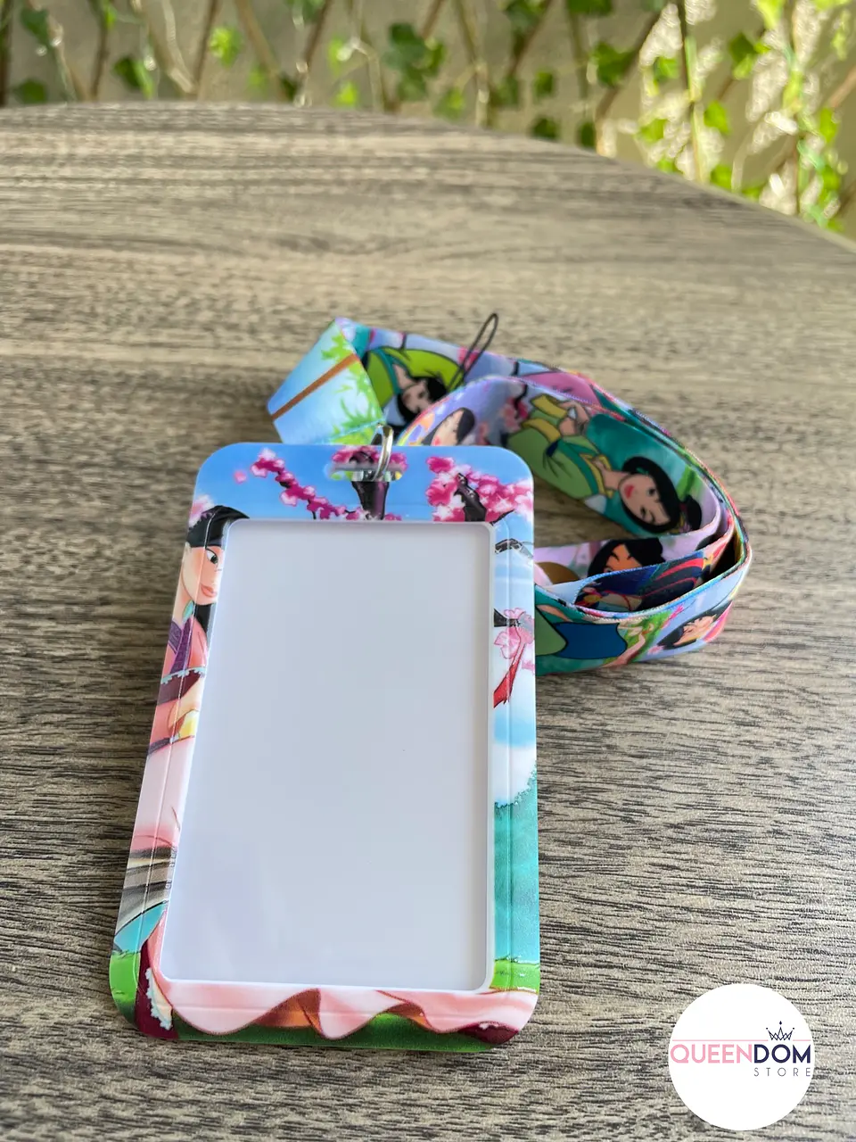 Preventa Portacredencial Vertical + Lanyard Mulan 2