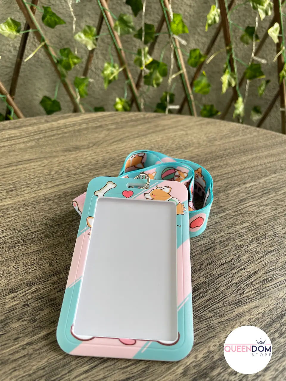 Preventa Portacredencial Vertical + Lanyard Corgi 2