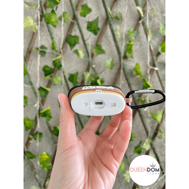 Preventa Carcasa Airpods Mc Cafe 3