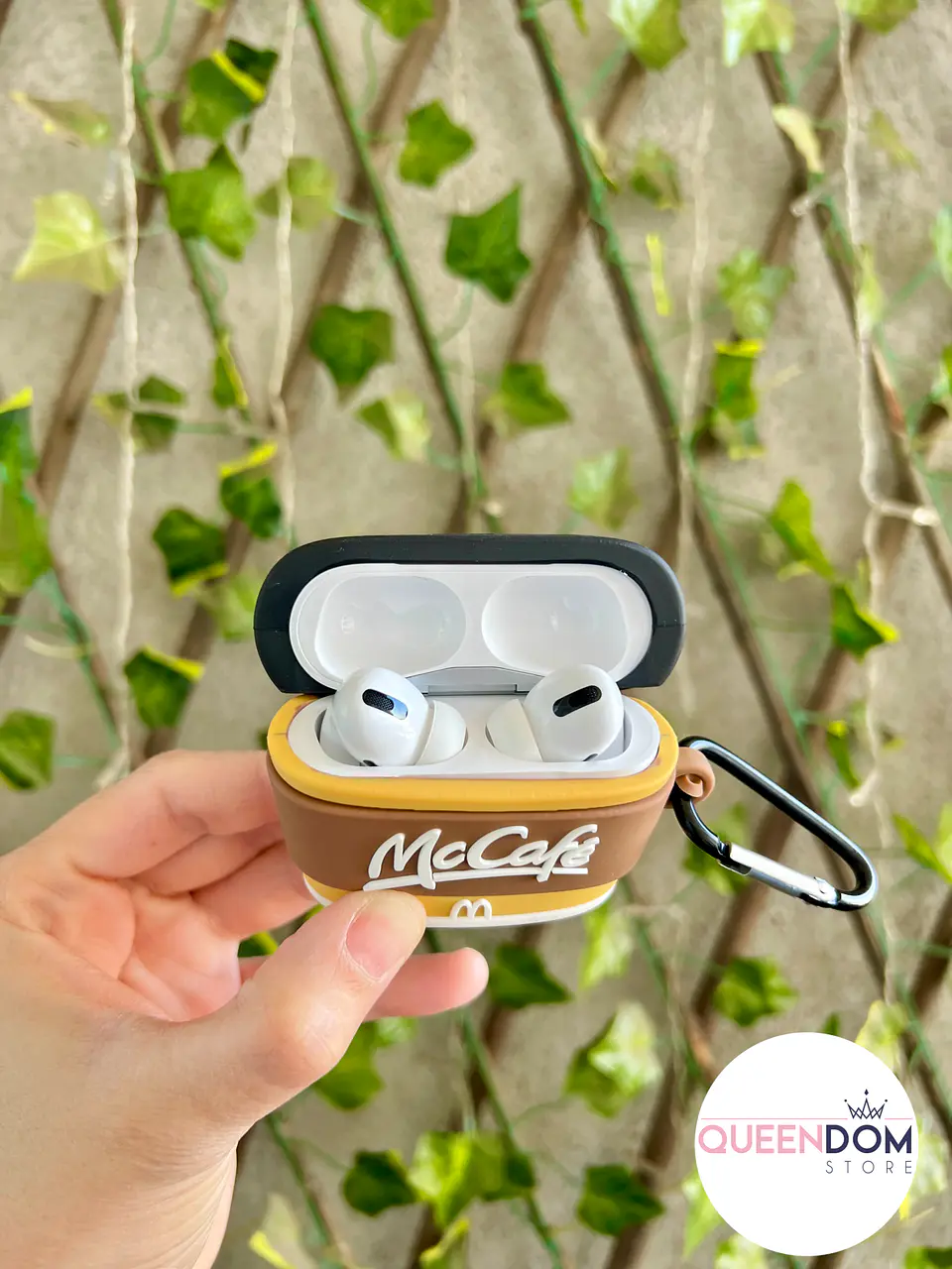Preventa Carcasa Airpods Mc Cafe 2