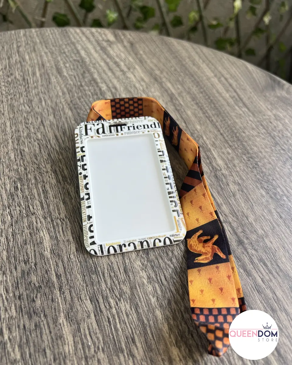 Preventa Portacredencial + Lanyard Hufflepuff Harry Potter 2