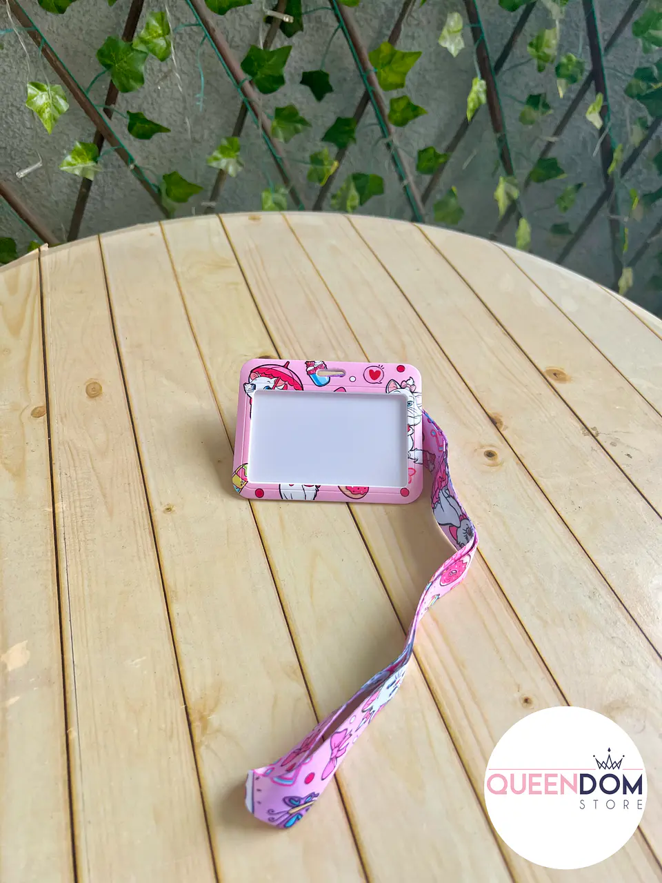 Preventa Portacredencial Horizontal + Lanyard Marie 2