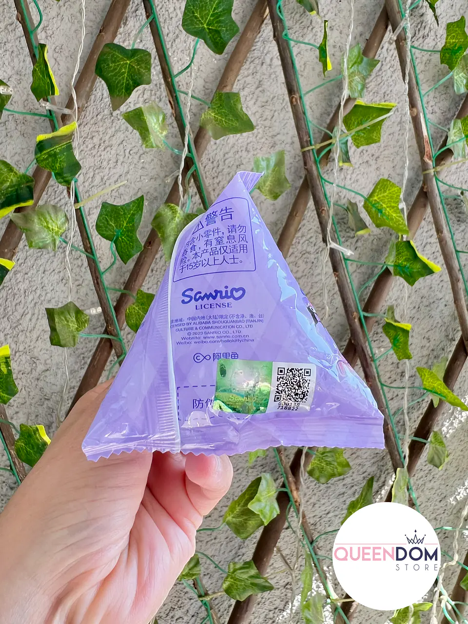 Mini figura de Coleccion Kuromi, 12 Kuromis para coleccionar. 3