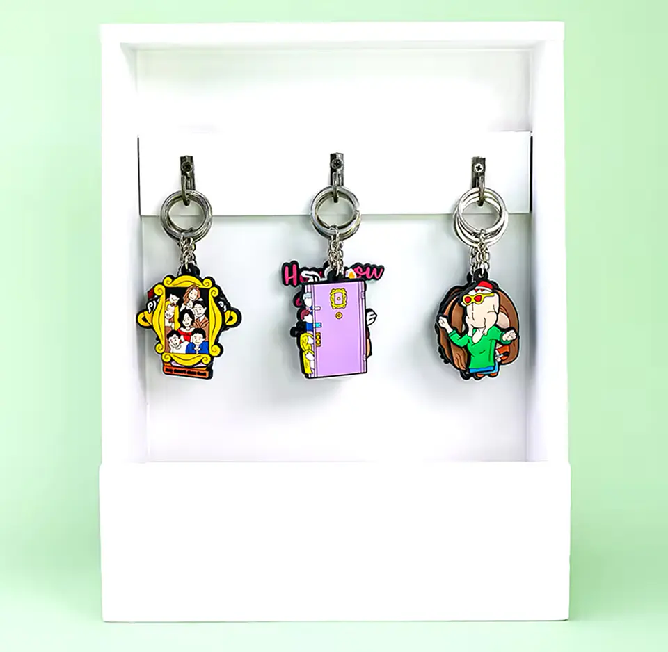 Preventa Llavero clásico de Goma Friends 16