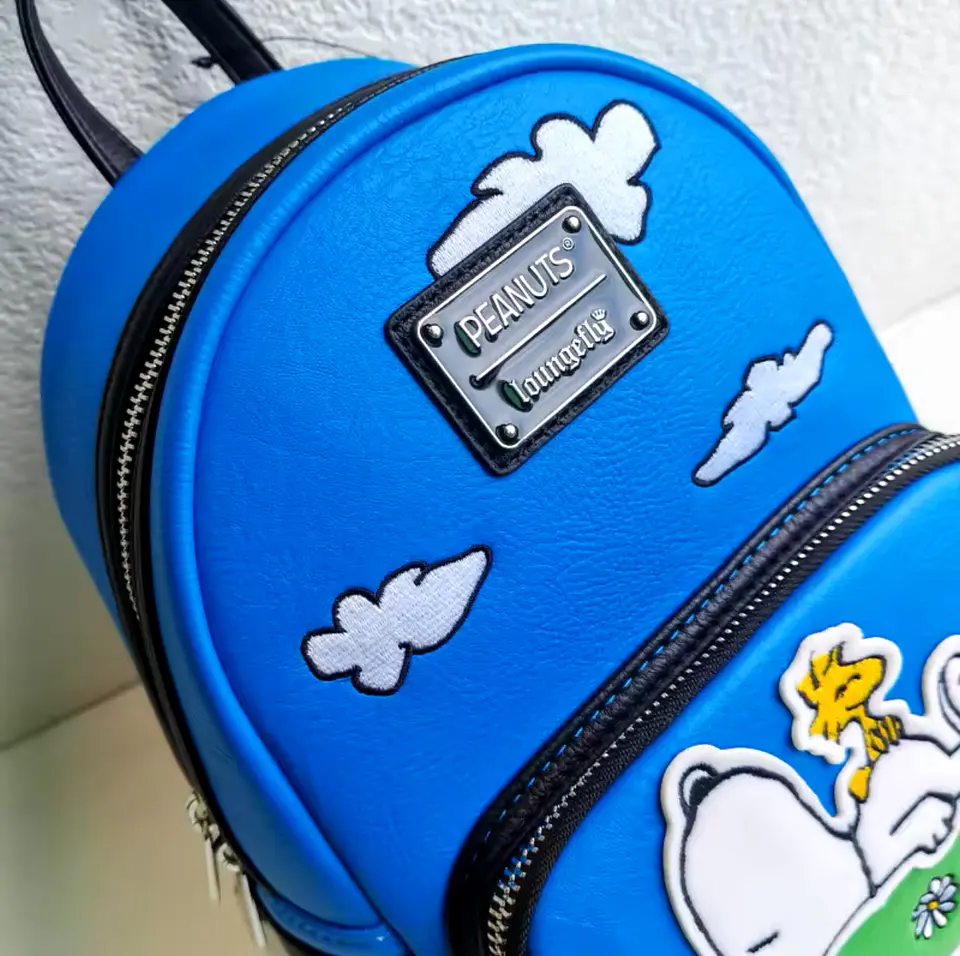 Preventa Mochila Loungefly Snoopy and Charlie Brown 6