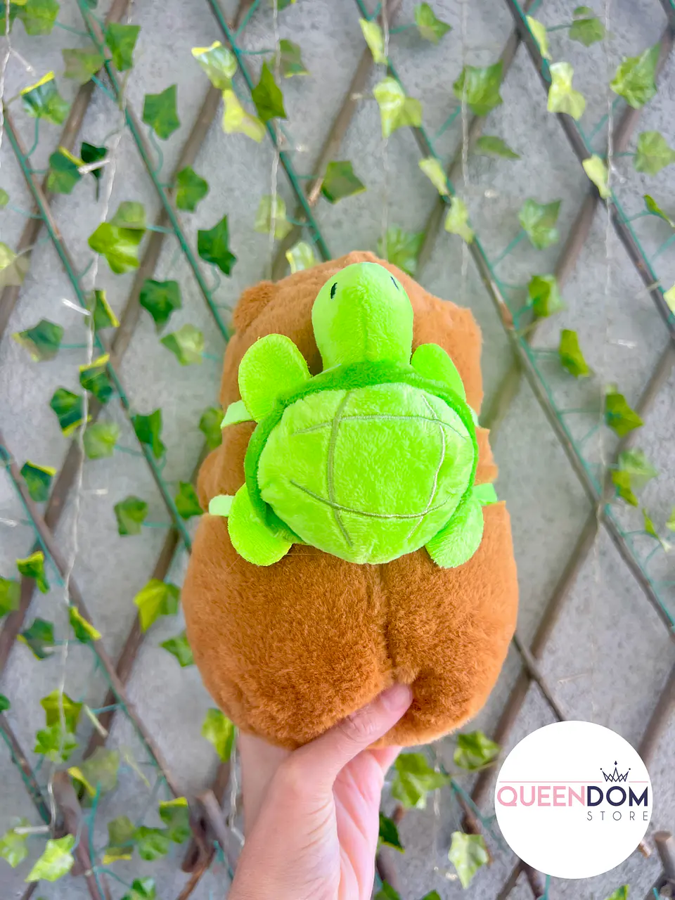 Preventa Peluche Capibara con mochila de tortuga 2
