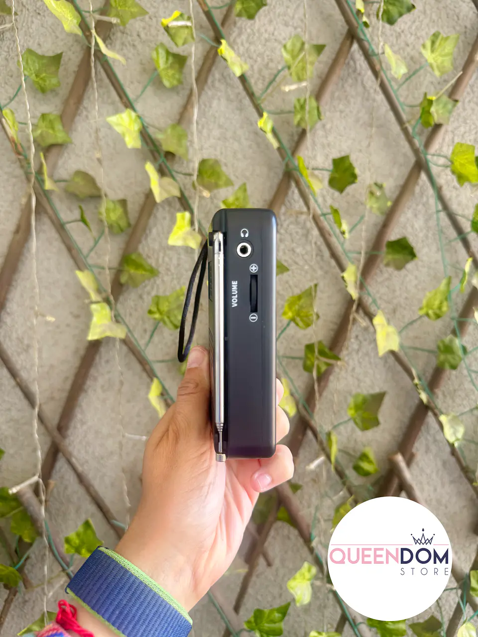 Preventa Radio de bolsillo Recargable FM/AM/SW con altavoz incorporada. 4