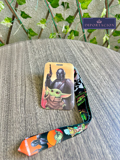 Preventa Portacredencial + Lanyard Baby Yoda