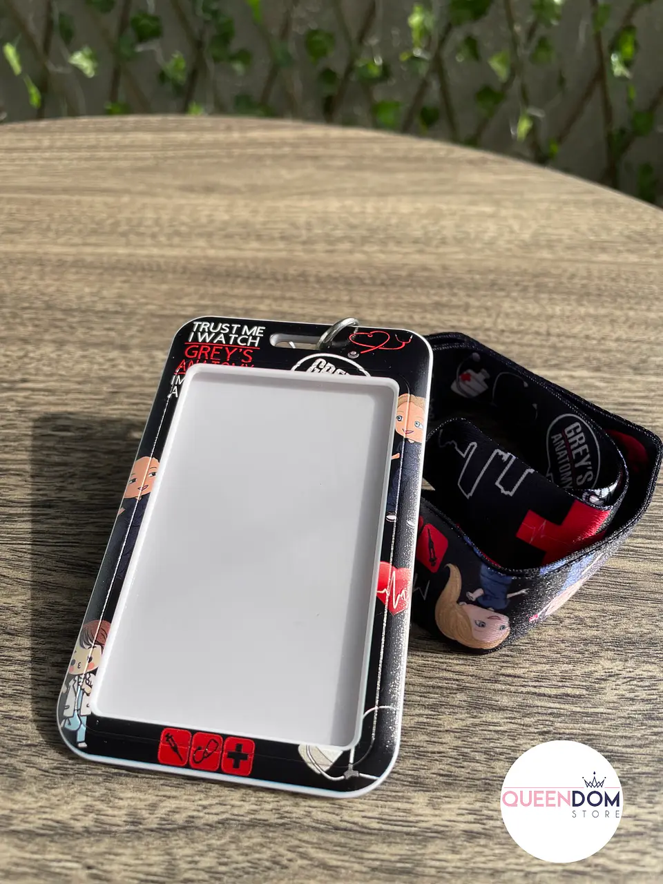 Preventa Portacredencial  Vertical + Lanyard Grey Anatomy 9