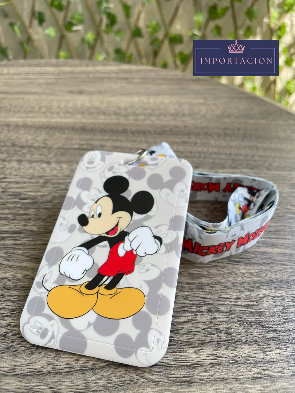 Preventa Portacredencial vertical + Mickey Mouse 5