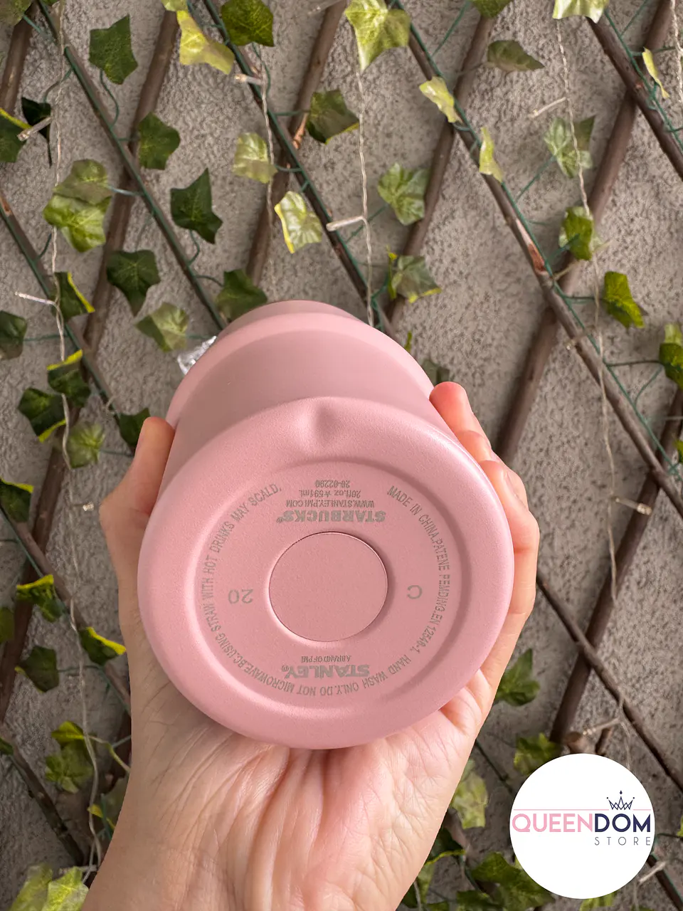 Vaso Termo Starbucks Colaboración Stanley 591ml (DETALLE EN LA BASE) 4