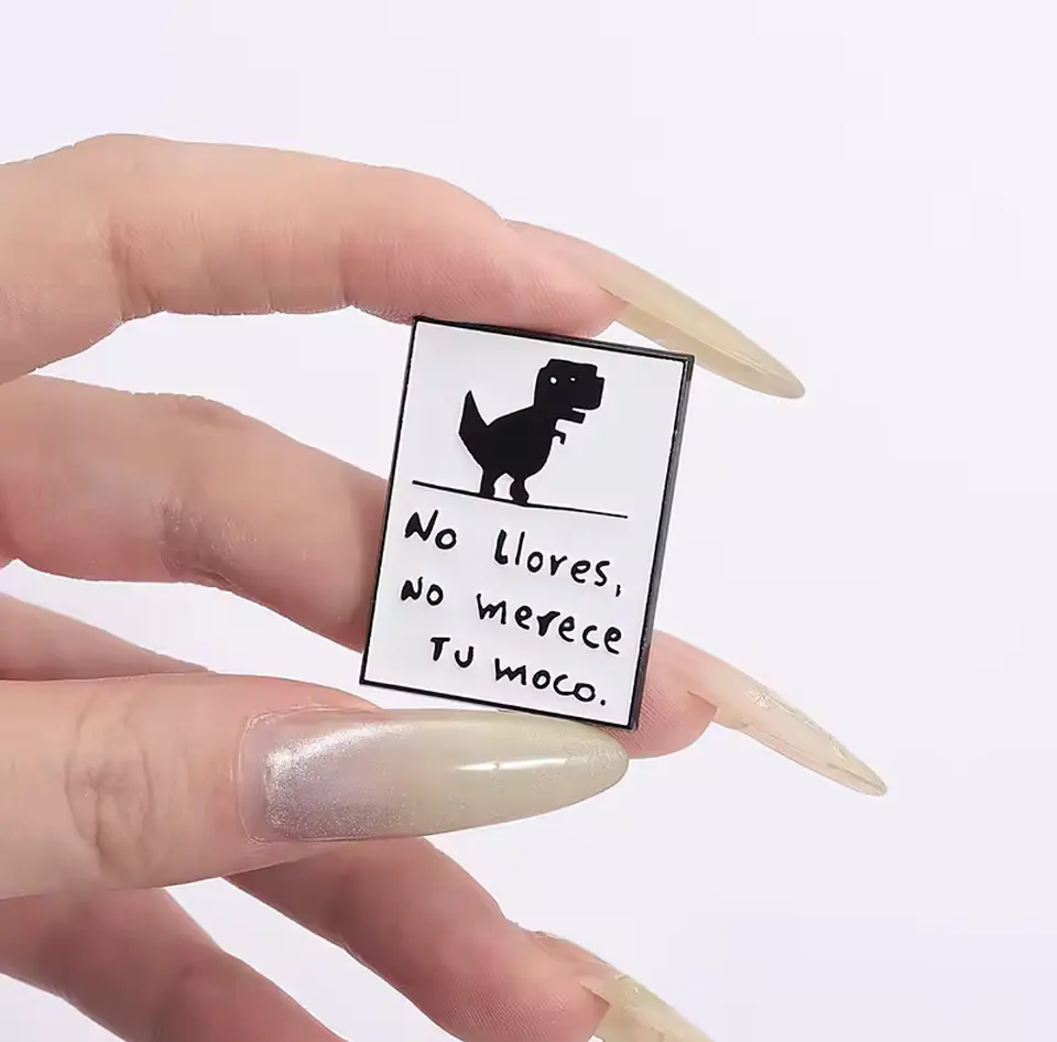 Preventa Pin No llores no merece tu moco 3