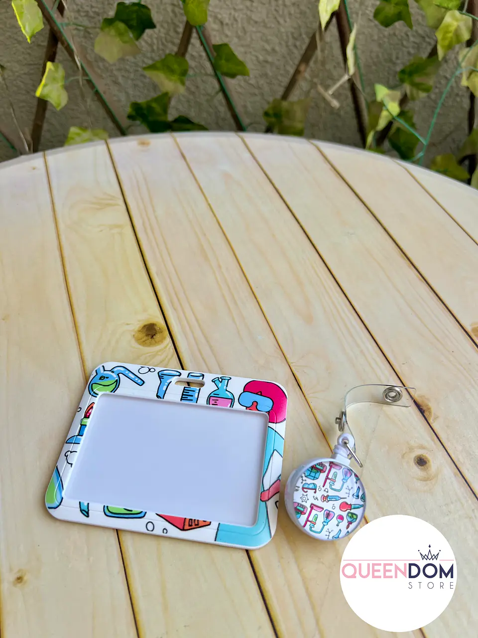 Preventa Portacredencial Horizontal + Hebilla Retractil Cientifico 2