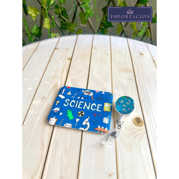 Preventa Portacredencial Horizontal + Hebilla Retractil Cientifico 3