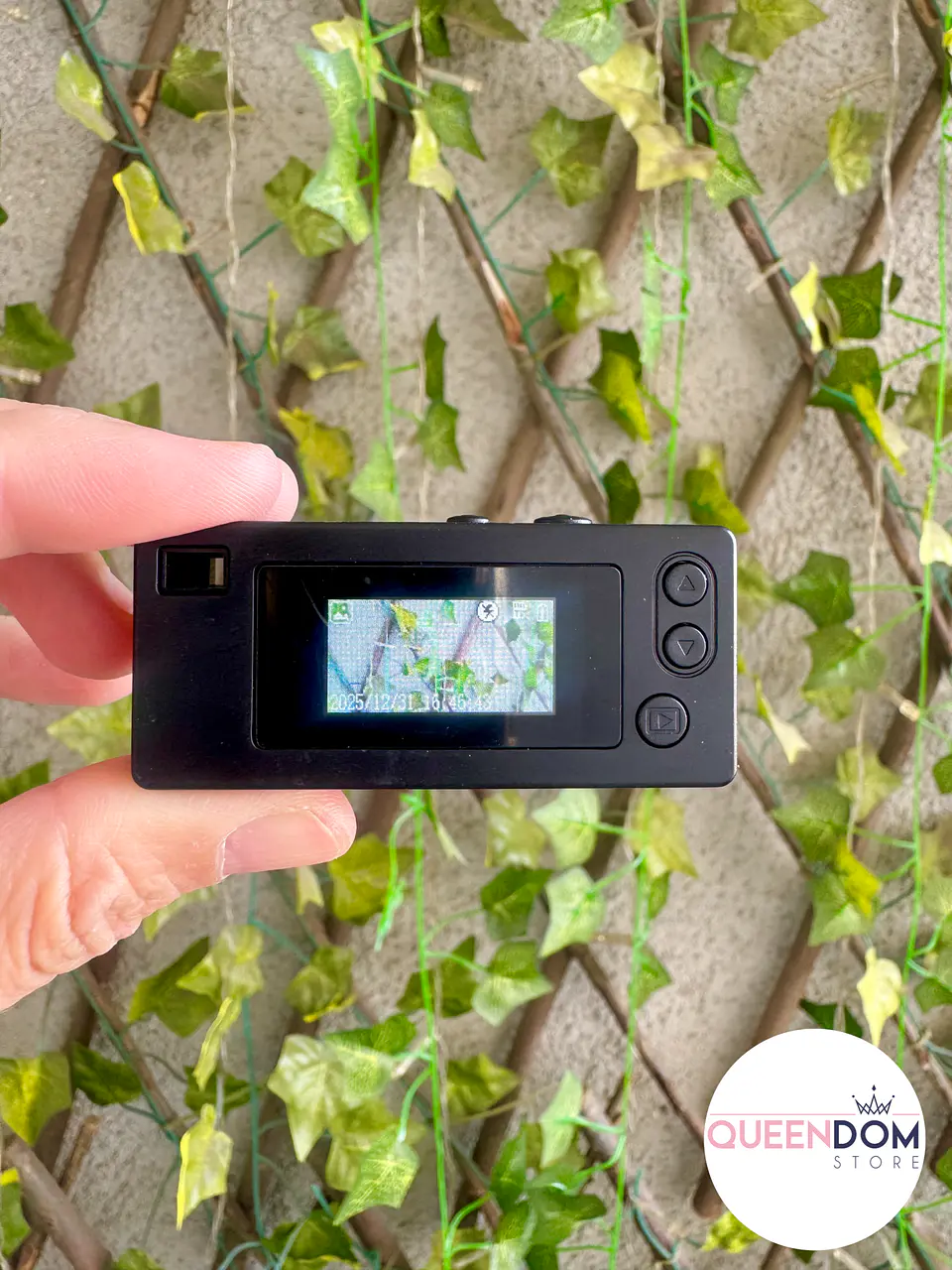 Preventa Mini Camara Retro Digital Llavero Con Pantalla Lcd 1080hd 12