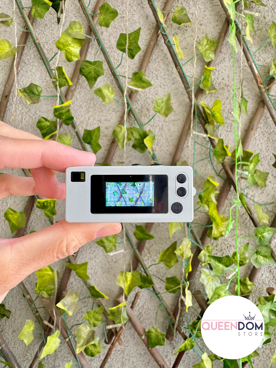 Preventa Mini Camara Retro Digital Llavero Con Pantalla Lcd 1080hd 18