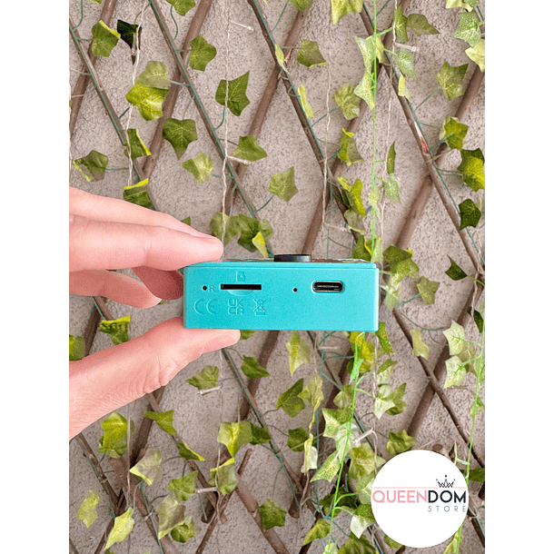 Preventa Mini Camara Retro Digital Llavero Con Pantalla Lcd 1080hd 28