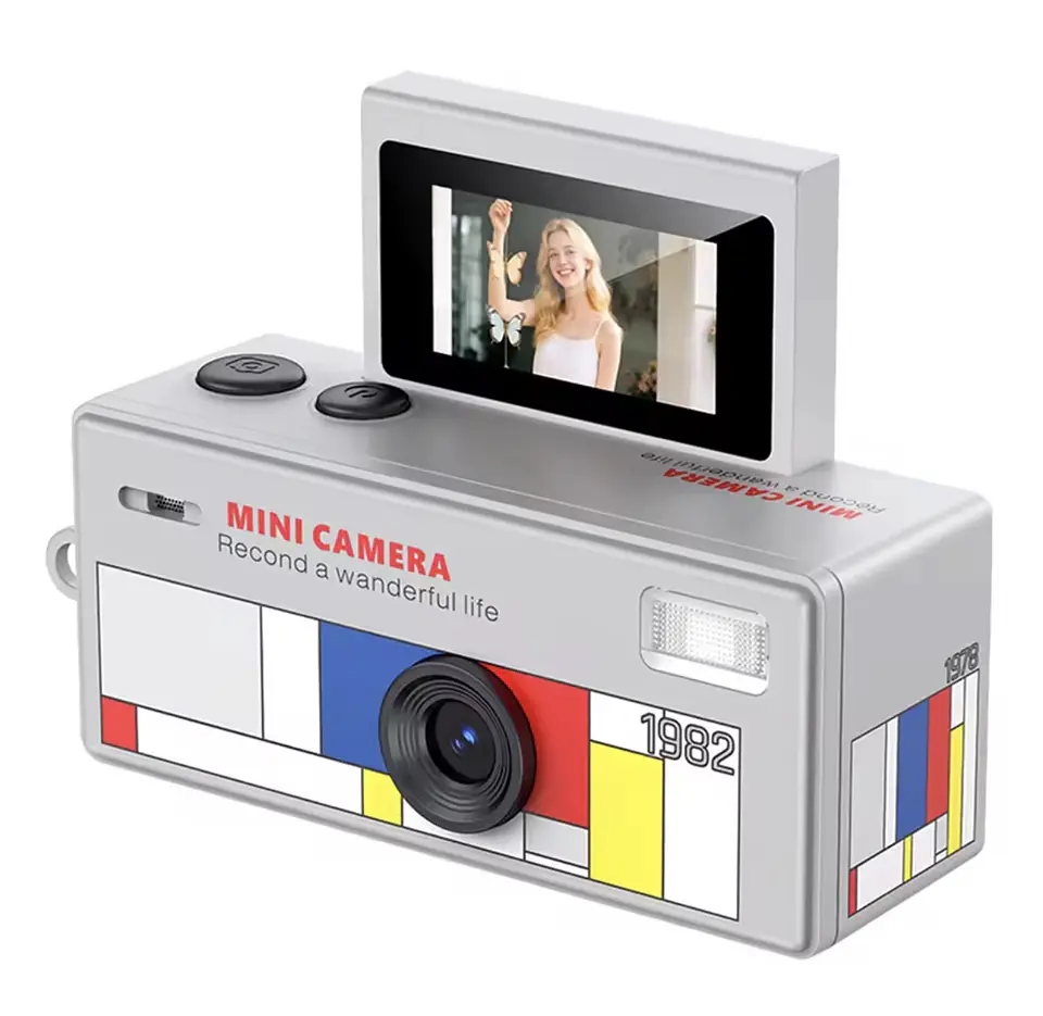 Preventa Mini Camara Retro Digital Llavero Con Pantalla Flip 12