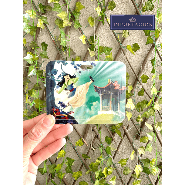 Preventa Portacredencial Horizontal + Lanyard Mulan  3