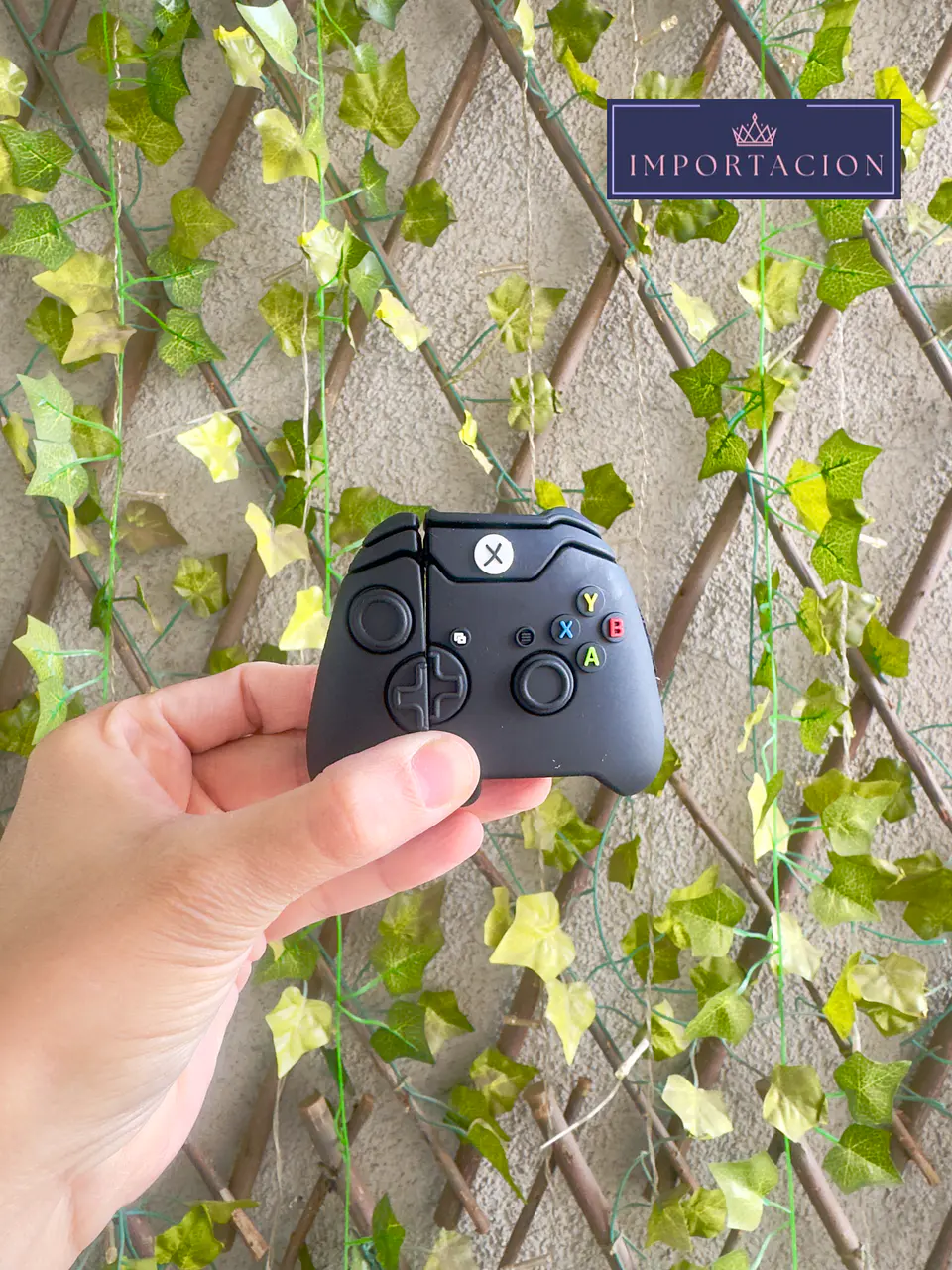 Preventa carcasa Airpods Mando X-box 4