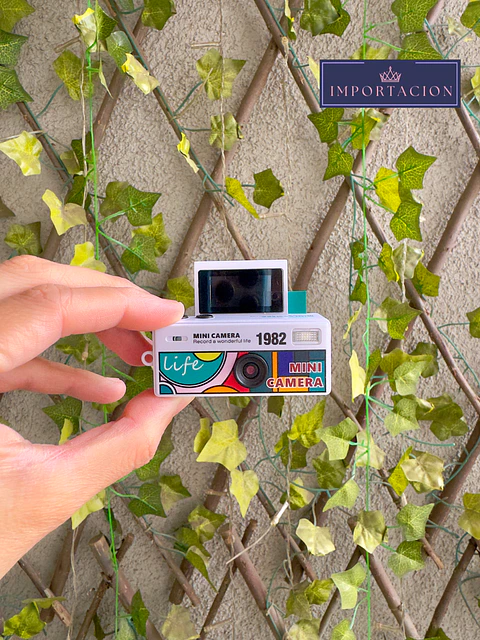 Preventa Mini Camara Retro Digital Llavero Con Pantalla Flip