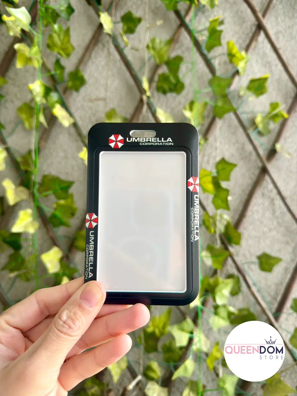 Preventa Portacredencial + Lanyard Umbrella Corp 2