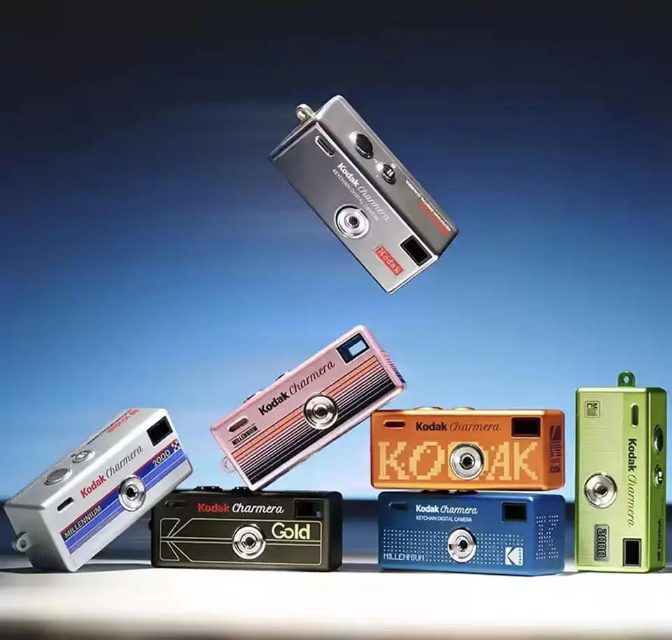 Preventa Mini Cámara Retro Millenium Kodak Blind Box Random 5