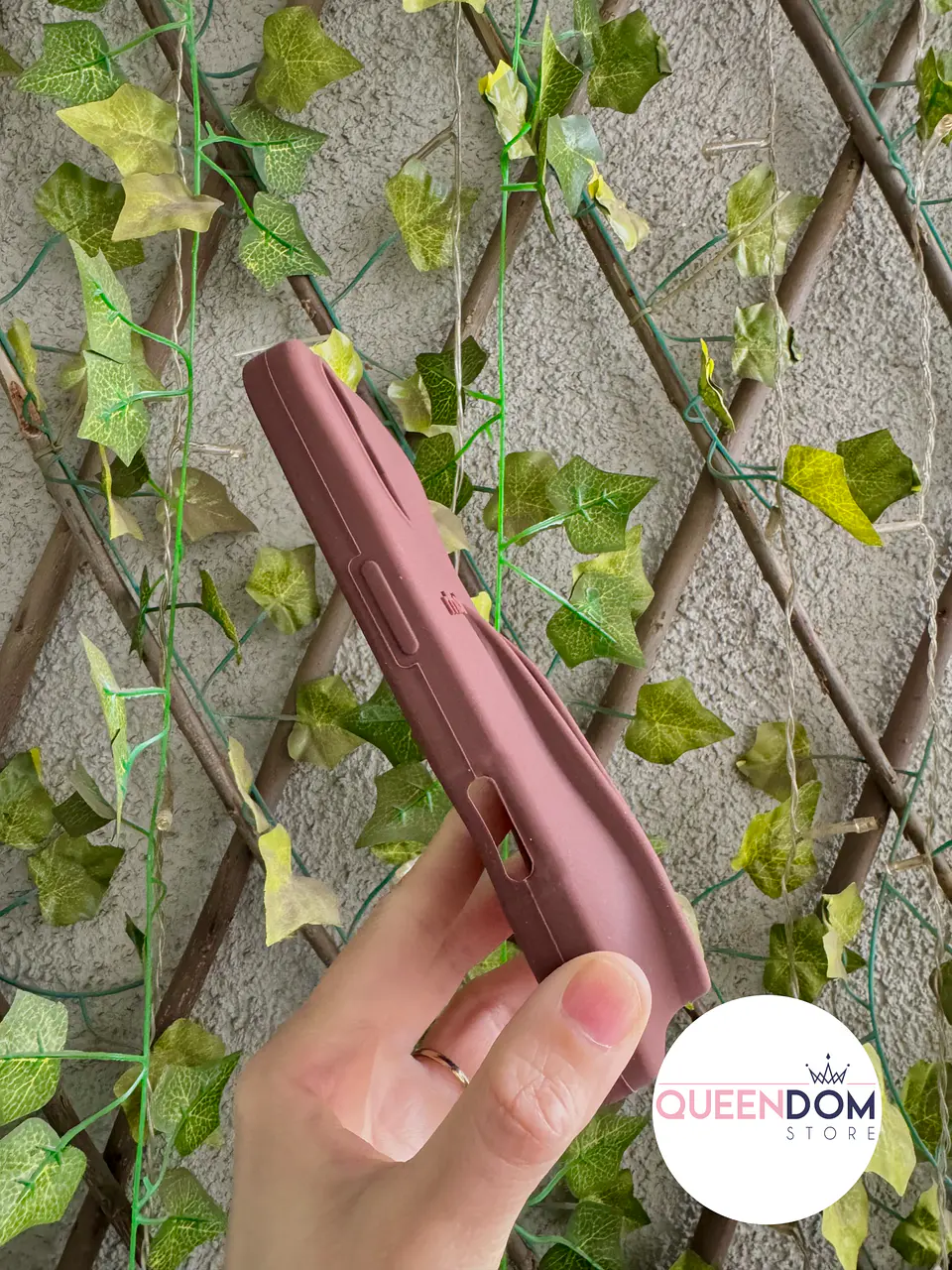 Carcasa Summer Lip Tipo Rhode Iphone 17 4