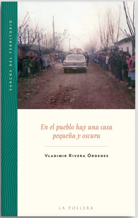 En El Pueblo Hay Una Casa Pequeña Y Oscura 