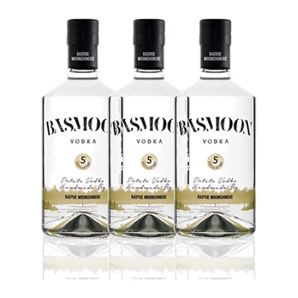 BASMOON VODKA - vol. 41,5% - 70cl 3