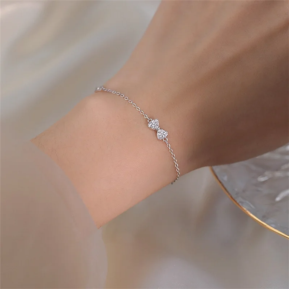 Pulsera moño con microincrustaciones 