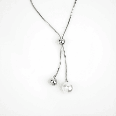 Collar corbatero de perlas ajustable