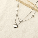 Collar corazones pequeños doble capa 