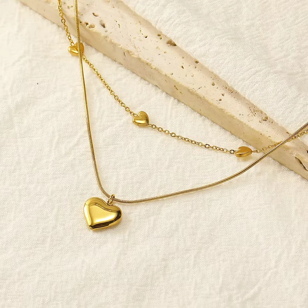 Collar corazones pequeños doble capa 