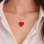 Relicario corazón rojo dorado