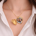 Relicario corazón rojo dorado