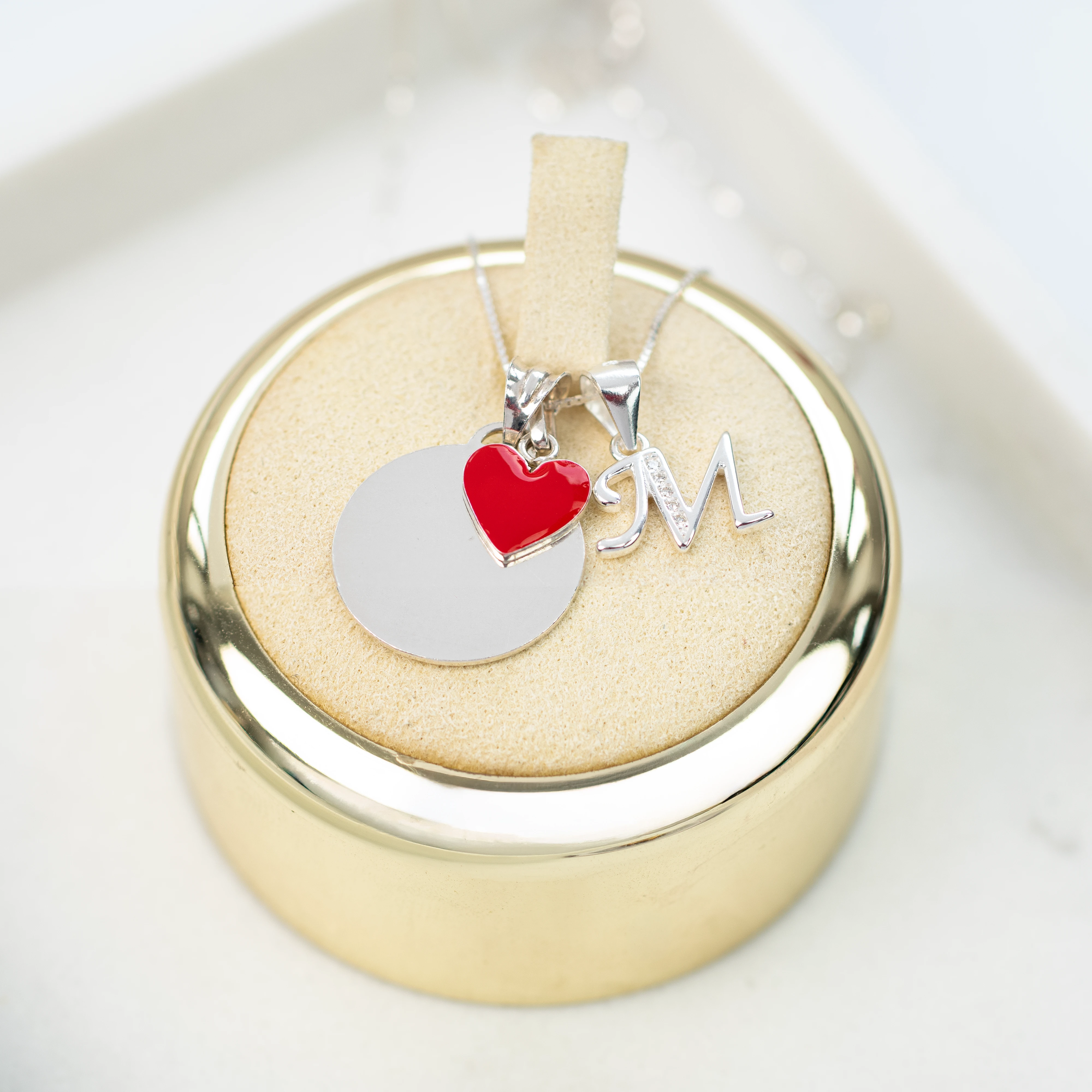 Collar medalla personalizable 15mm con Letra y Corazón en Plata 925