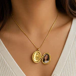 Relicario ovalado diseño tulipán morado 