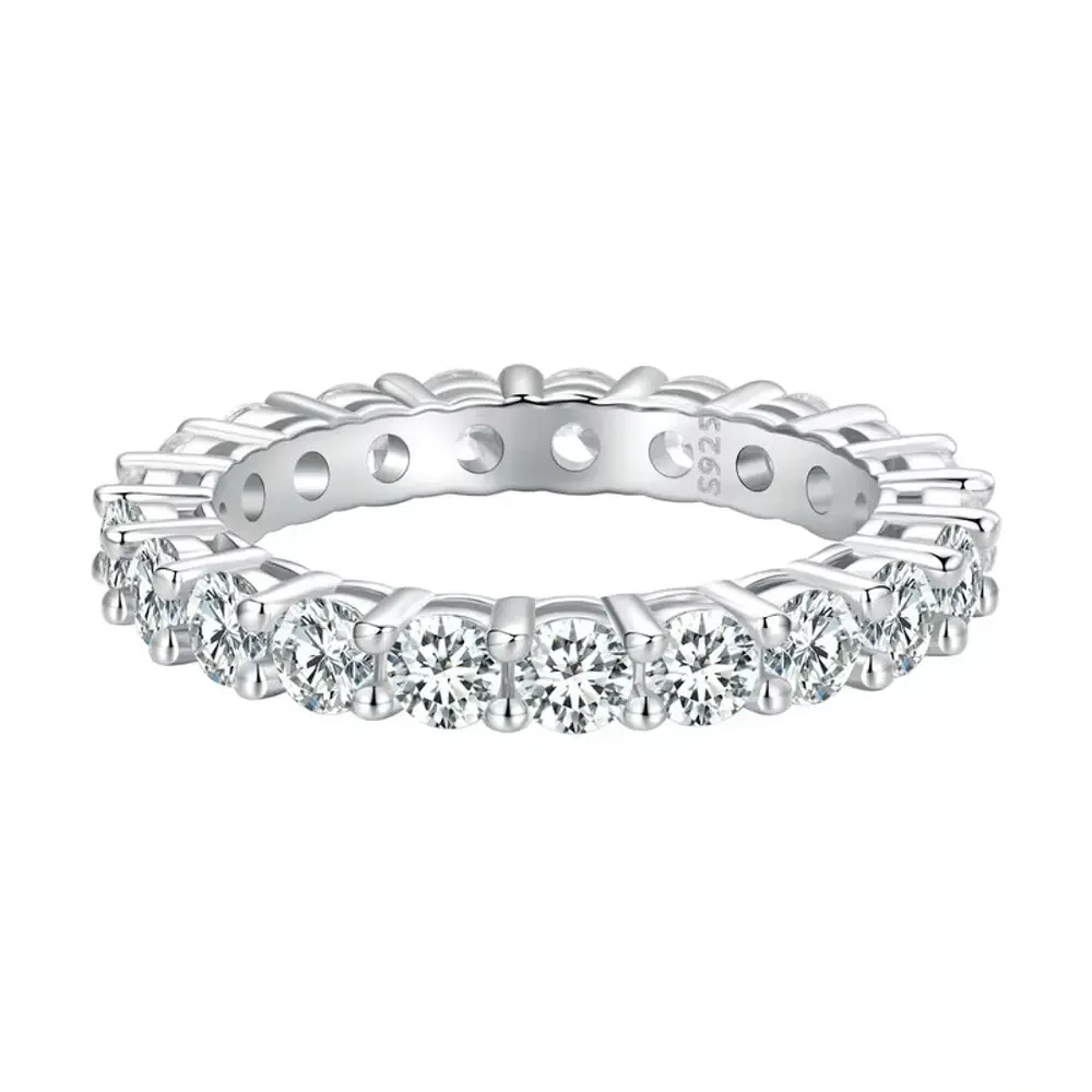 Anillo con micro incrustaciones en Plata S925 