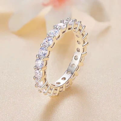 Anillo con micro incrustaciones en Plata S925 
