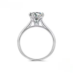 Anillo sencillo con piedra Moissanita en Plata S925