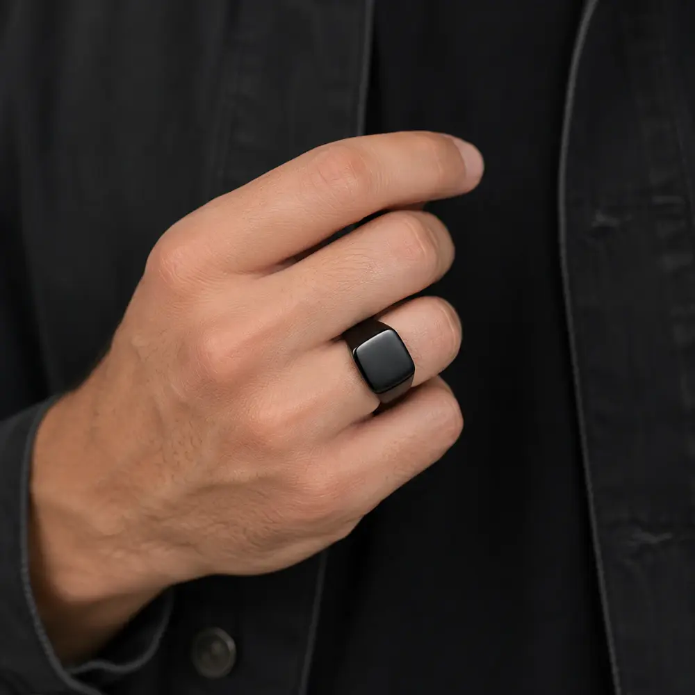 Anillo cuadrado negro para hombre en acero inoxidable 