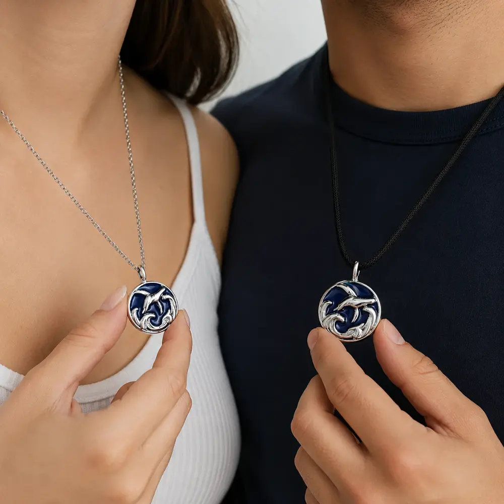 Collares ballenas para pareja 