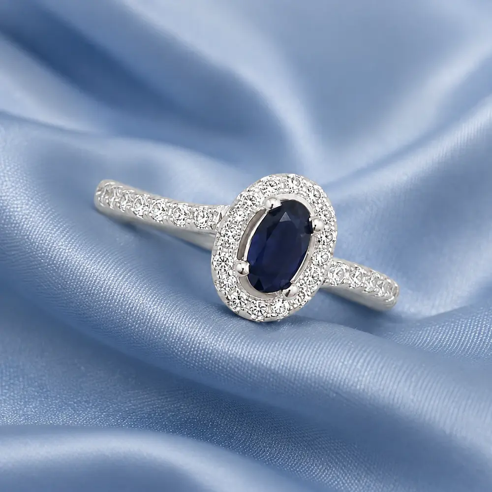 Anillo con circón azul y micro incrustaciones Plata Esterlina S925