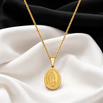 Collar medalla con micro incrustaciones Virgen de Guadalupe dorado