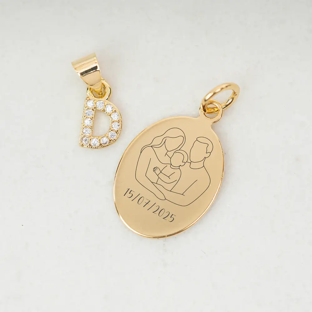 Collar placa ovalada personalizable con dije de letra inicial Oro Laminado 