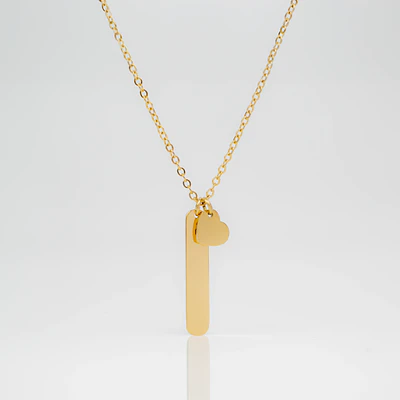 Collar Medalla Rectangular y Dije Corazón Dorado Personalizable
