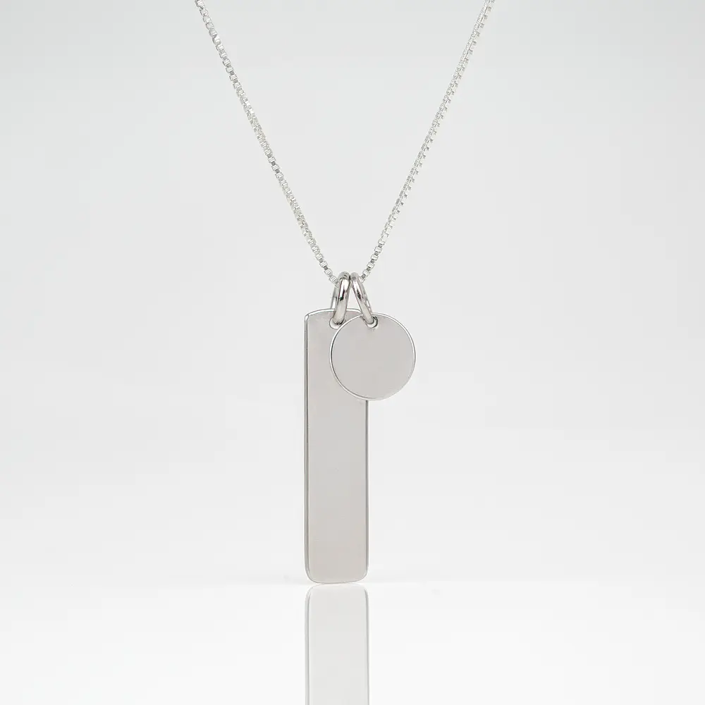 Collar medalla barra y dije circular pequeño personalizable hapado en plata S925