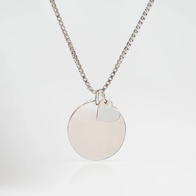 Collar medalla circular y dije corazón pequeño personalizable chapado en plata S925