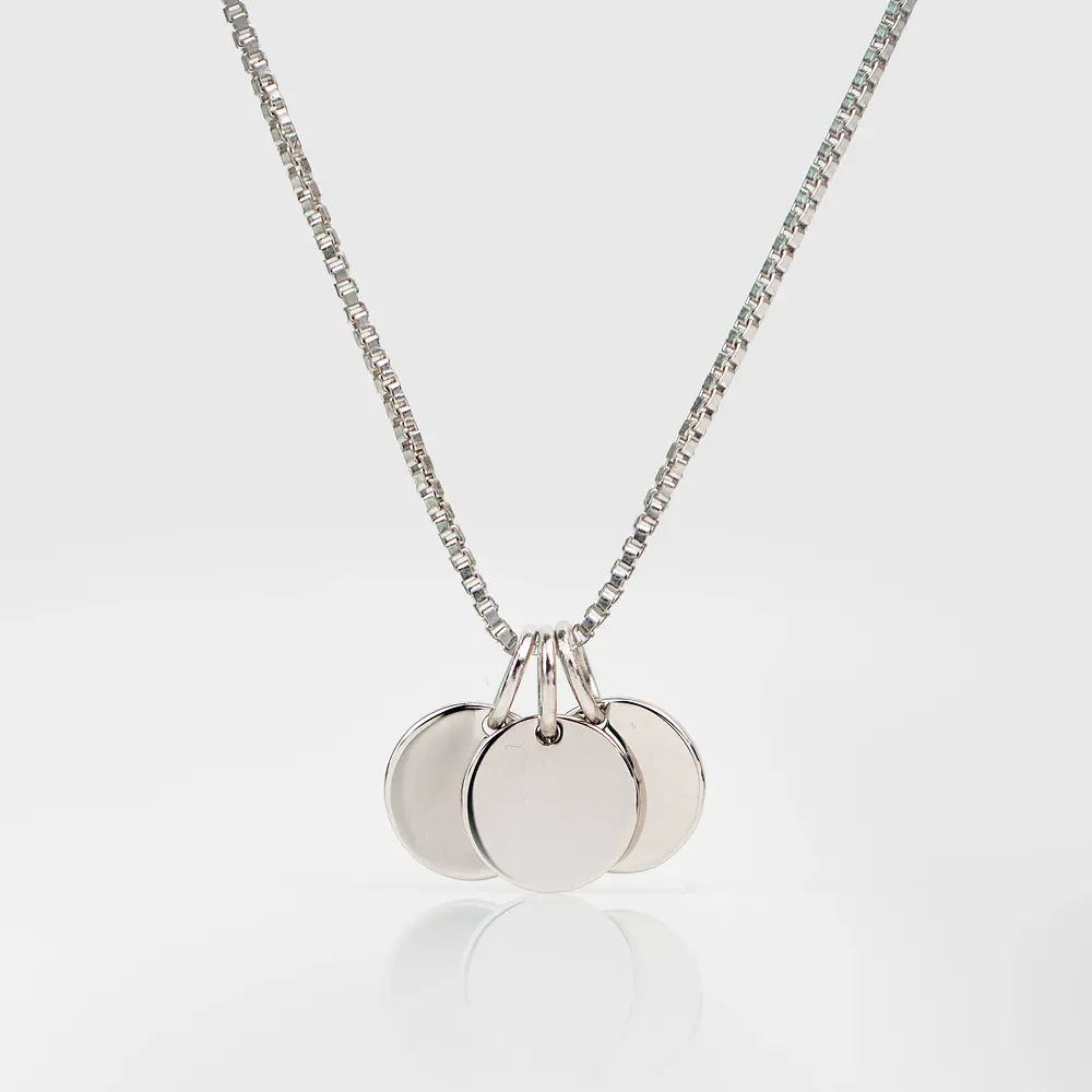 Collar medalla triple circular pequeña personalizable chapada en plata S925